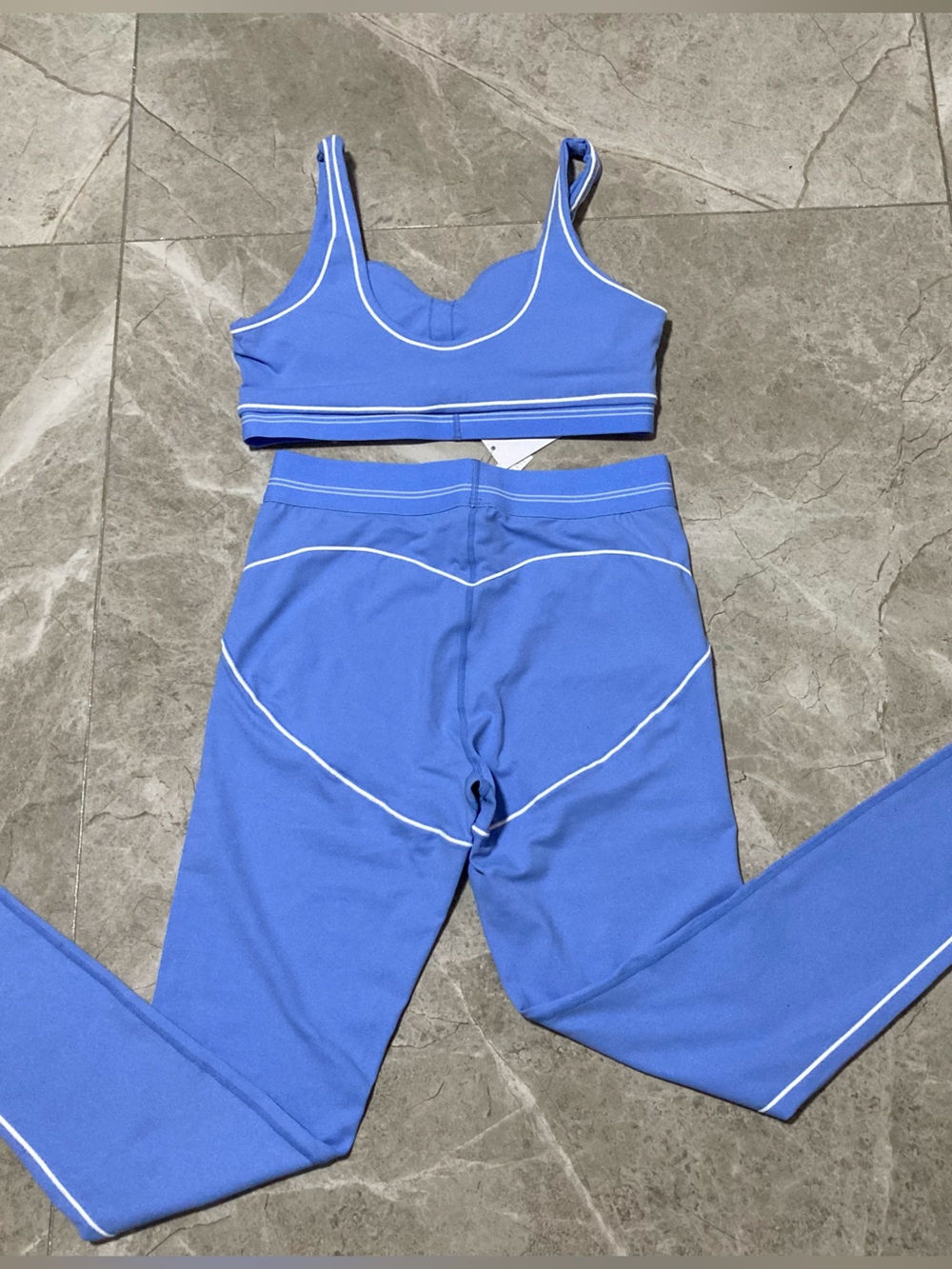 ALO Yoga Periwinkle Blue Seamless Sports Bra & Leggings Set - Picture 2 of 5